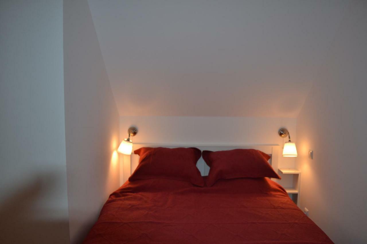 בוסטאני Apartament Golden Rose 1 מראה חיצוני תמונה